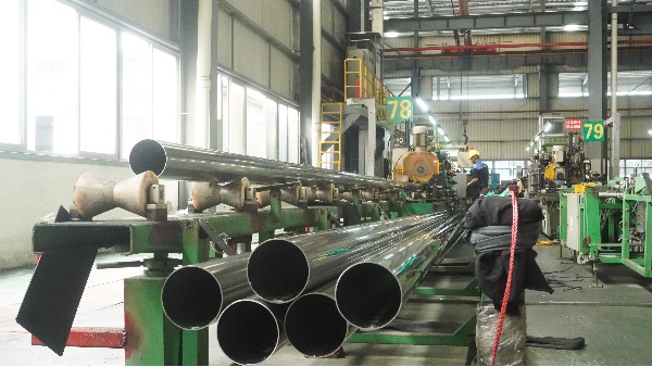 固溶处理：被忽略的“淬火重生”，如何决定不锈钢管的寿命？