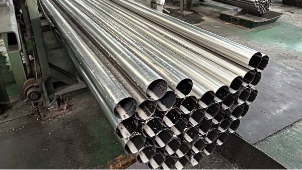 为何不锈钢能在众多材料中脱颖而出