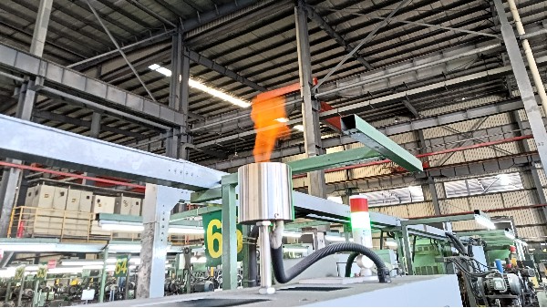 不锈钢波纹管在换热器上的应用